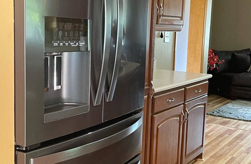 Wiscasset House | Maine Village Properties 5 AC units, sleeps 16
