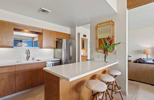 Wailea Condo | Makena Surf - CoralTree Residence Collection