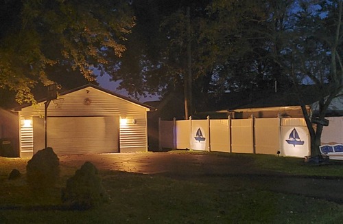 Ashville House | Maple Bay Get-a-Way