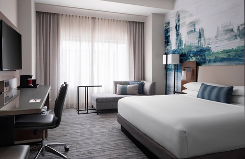 Mile Square Hotel | Marriott Indianapolis Downtown