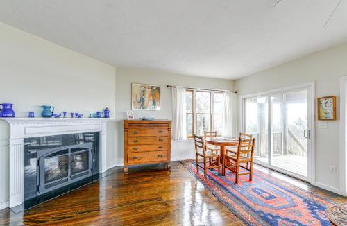 Brant Rock House | Marshfield Home w/4 Decks & Private Beach Access!