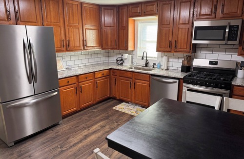 Siloam Springs House | Maverick House 4 Bedroom House in Siloam Springs