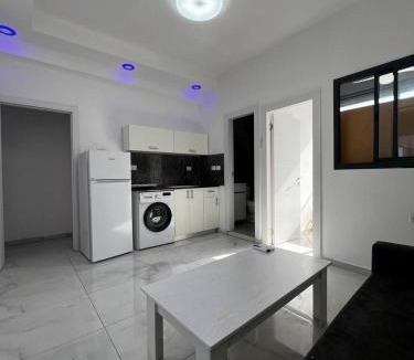 Acton Apartment | Megan