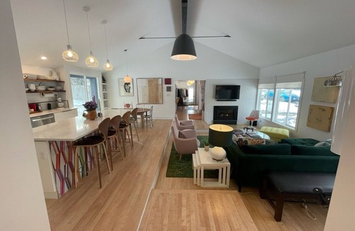 Rockport House | Mid-century modern walk to the ocean, restaurants, and shops! Maine Coast!