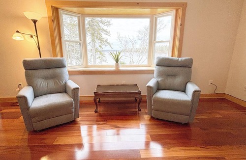 Trenton House | Mill Cove: spacious property w/water views, kayaks, and close to Acadia!
