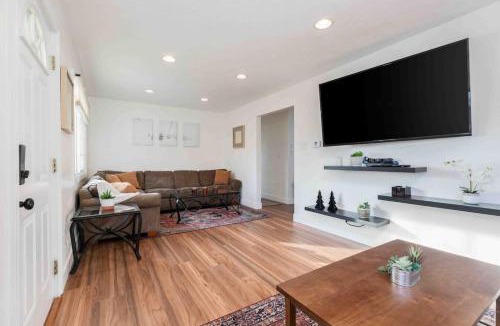 Canyon Rim House | Millcreek Basecamp - Pet friendly and Convenient