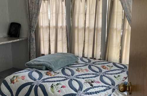 Lewis Run House | Mobile Home in Campground-like setting, in mobile home park. Cheap for family.