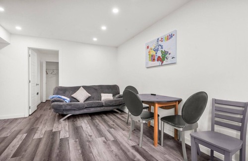 Doon South House | Modern 2BR Duplex 3.0 GBPS internet with Parking