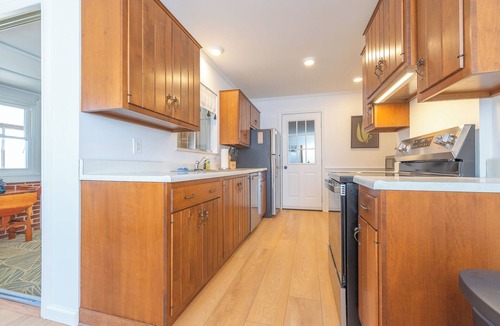 Huntingdon House | Modern Comfort & Convenience – 3BR Home Next to Juniata College!