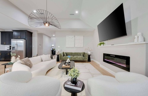 Garland House | Modern Garland Home w/Pool | 20m to Lake Ray
