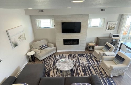 Erie Cottage | Modern Lakefront Cottage