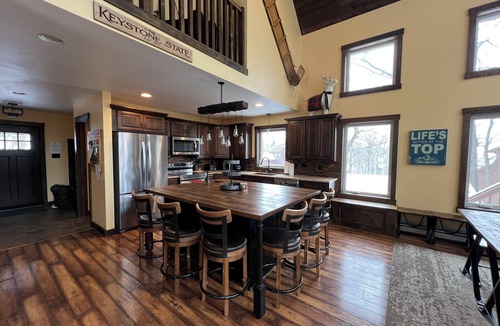 Claysburg House | Modern Mountain Retreat on Blue Knob Mountain - Ski, Hike, Bike, or Just Relax!