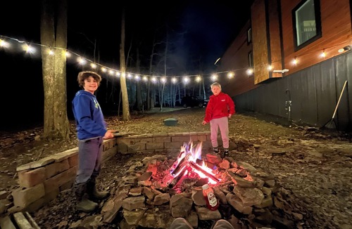 Claysburg House | Modern Mountain Retreat on Blue Knob Mountain - Ski, Hike, Bike, or Just Relax!