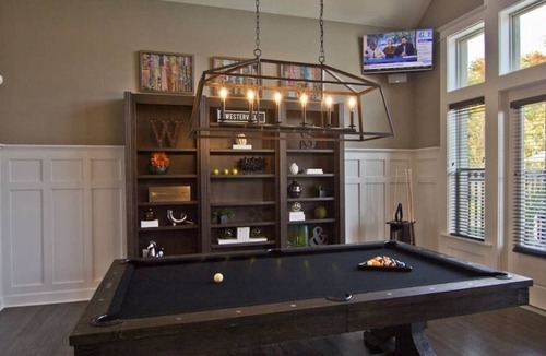 Westerville Apartment | Modern Polaris 2BR | Top Floor | Gym | W/D | WiFi