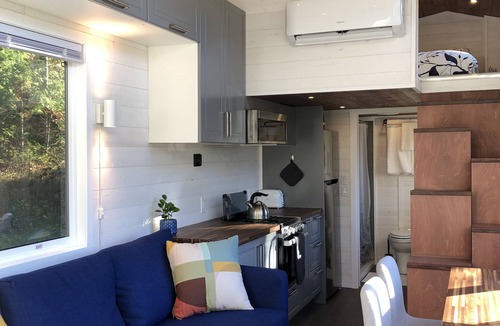 Lemon Creek Cabin | Modern Private Tiny Home in the Forest