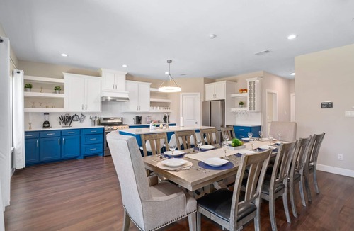 West Dallas House | Modern Rustic Farmhouse in the Heart of Dallas