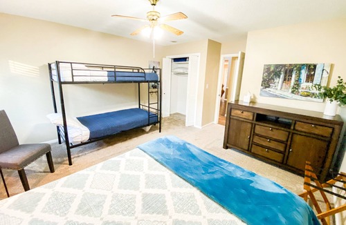 Monett House | Monett Masterpiece: A Grand Stay in a Small Town