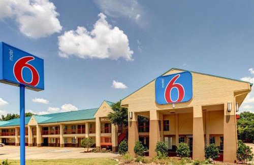 South Arlington Hotel | Motel 6-Arlington, TX