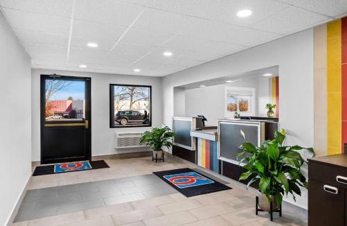Nasons Corner Hotel | Motel 6-Portland, ME