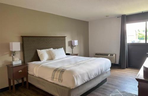 Rochester Hotel | Motel 6 Rochester, NY - Airport