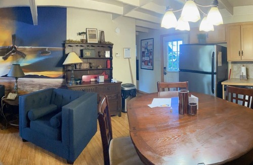 Mount Ida Cottage | Mountain Harbor Forest View Lodge cottage by RedAwning