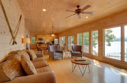 Blue Ridge House | Mountain View Cabin on Lake Blue Ridge: Hot Tub!