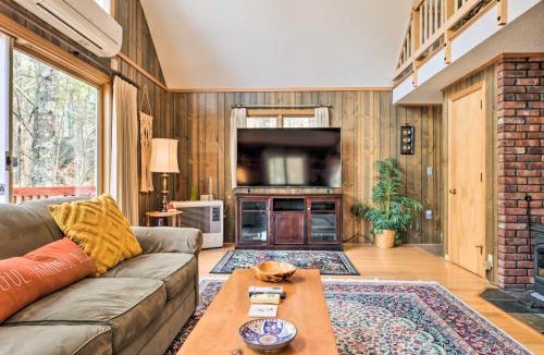 Conway House | Mountain-View Conway Cabin ~ 9 Mi to Slopes!
