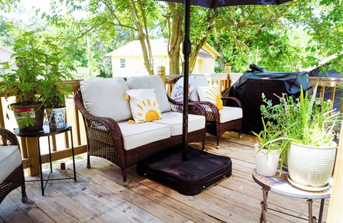 Mount Pleasant House | Mt Pleasant 2BR w/Fenced Yard + Deck