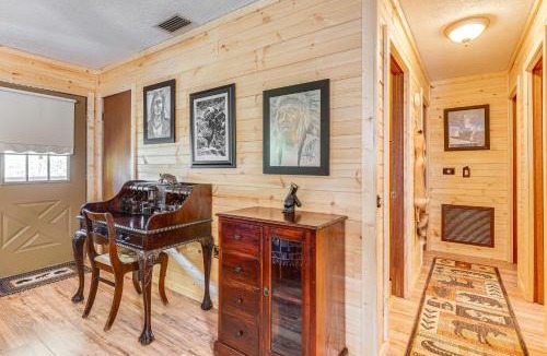 Murphy House | Murphy Cabin w/Deck, Grill & Private Pond!