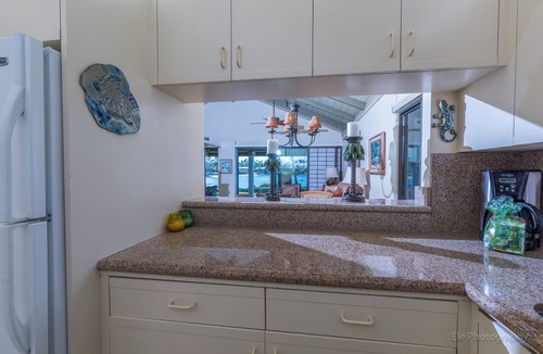 Napili Condo | Napili Lani 320 2BD Luxury with Beach Access