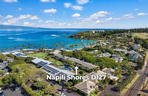 Napili House | Napili Shores D127 · NS D127 Studio w Pool Near Beach