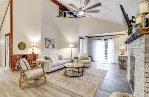 Pineville House | Near Bella Vista Trails & Elk River: Family Home!