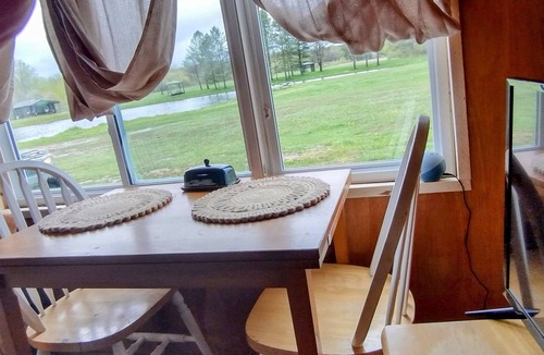 Kinsman Cabin | Near Pymatuning Lake (4 miles), kyaking, Deer Park, and fishing on site