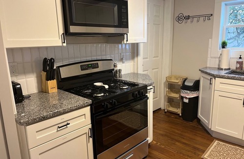 Kirtland House | NEW Amazing 3-bedroom 2 bath house in Kirtland Sleeps 8- RV/Camper/Boat Parking