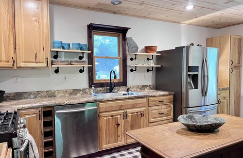 Morganton Cabin | NEW Cabin by Blue Ridge Lake, Swing Bed, Firepit, Double Porches
