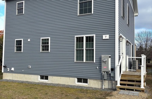 Hulls Cove House | New construction home within walking distance to the beach, park and amenities.