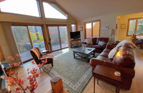 Carroll House | NEW HOME BY BRETTON WOODS VACATIONS Stunning views from custom home in Bretton Woods D86