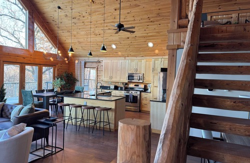Naples Ski Chalet | NEW! Hot-Tub, Sauna, Mins to Bristol MTN Ski Resort.