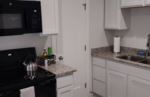 Bel Aire House | NEW single level 3 bed 2 bath