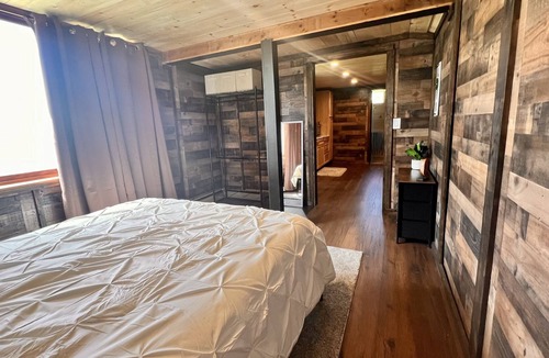 Colebrook Apartment | New suite. Direct ATV/ Snowmobile access in the mountains