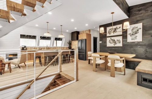 Ellicottville Ski Chalet | Newly Built Luxury EVL A-Frame (Sauna & Hot Tub)