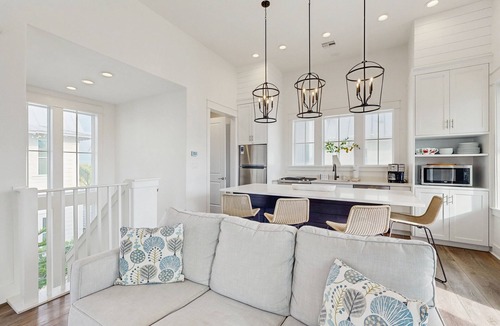 Port Aransas Cabin | Newly built serene island home w/shared pool, & beach access