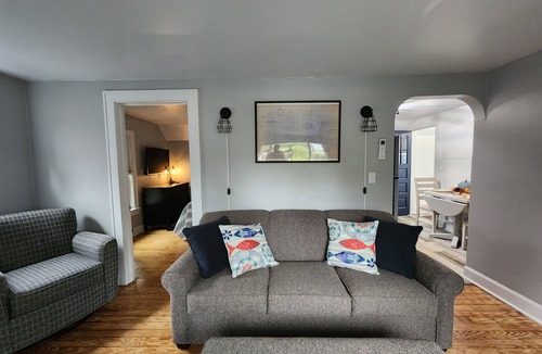 Fairport Harbor Apartment | Newly Remodeled - Quiet 1 Bedroom Apartment with View of Lake Erie