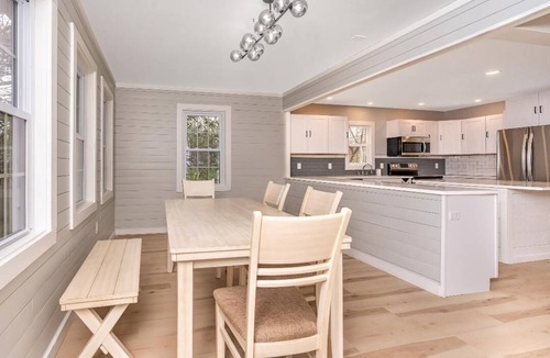 Saratoga Springs House | Newly renovated 4-bed, 4-bath home 1.5 miles from Saratoga Race Track!