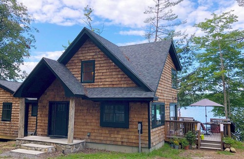 Bridgton Cottage | Newly renovated 4-bedroom cottage, directly on Highland Lake