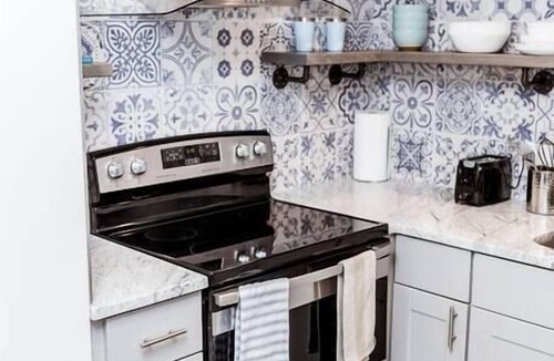 University District Apartment | Newly Renovated(A) OSU/Central ❤Near EVERYTHING!
