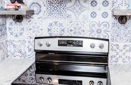 University District Apartment | Newly Renovated(A) OSU/Central ❤Near EVERYTHING!
