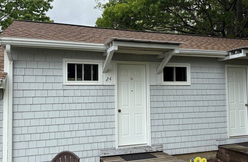Boothbay Cabin | Newly Renovated Cozy Cove Cabin at White Anchor Inn