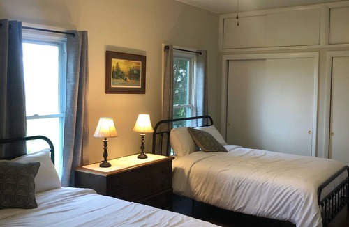 Romulus House | Newly Renovated Farmhouse Finger Lakes