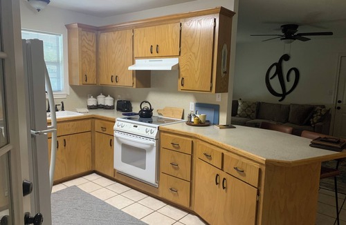 Redlick House | Next to Texas A&M,Bringle Lake, Park,Hike,Bike,Golf Ranch, 7 min to Hospital